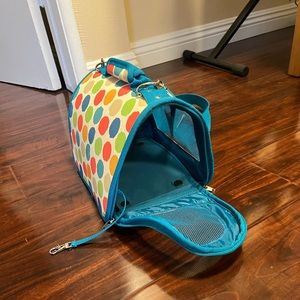 Pet carrier small
